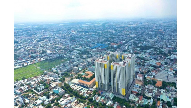 Cần bán gấp căn hộ ở ngay 52m2  Bcons Green View giá 1.4 tỷ bao toàn bộ thuế phí