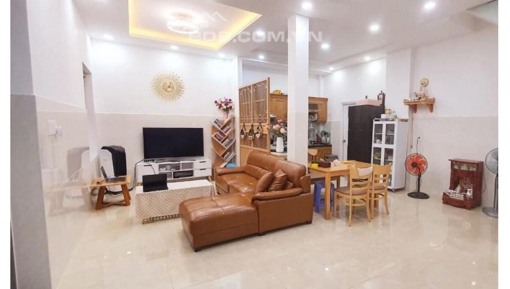 Bán nhà đẹp trung tâm Quận 7, kế bên KDC Him Lam, 50 m2, 4 tầng, 4 PN, chỉ hơn 5 tỷ