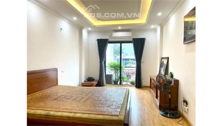 Bán nhà 6 tầng Nguyễn Văn Cừ, Long Biên 42m2  mặt tiền 4m Ngõ Thông, có GARA. ĐT 0983311014