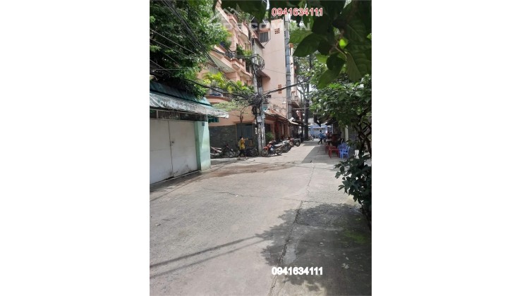 Nhà phố siêu đẹp TRUNG TÂM Q3 GIÁP Q1, giá 9,x tỷ, 40m2*3 tầng. Full nội thất CAO CẤP, thanh toán trước 50% nhận nhà. LH 0941634111 HÀ NHÀ PHỐ