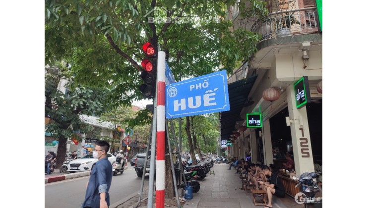 BÁN NHÀ MẶT PHỐ HUẾ, PHỐ KINH DOANH VIP SIÊU HIẾM, NHÀ 8 TẦNG THANG MÁY, NỘI THẤT GỖ HƯƠNG CAO CẤP