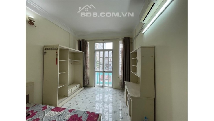 Nhà Ngọc Hồi - Hoàng Liệt 42m2 5 tầng dân xây chắc chắn, 6 ngủ rộng, ngõ thông, ô tô đỗ cửa LH 0972448366