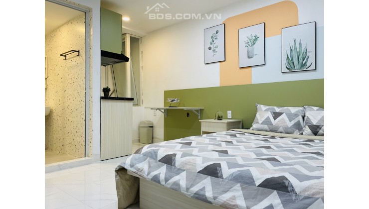 Cho thuê căn hộ dịch vụ đầy đủ nội thất, gần sân bay, nằm trong khu dân cư yên tĩnh quận Tân Bình