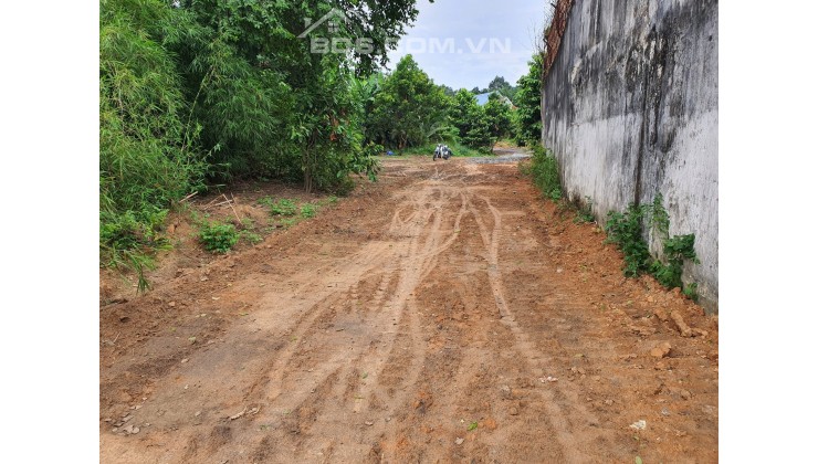 Bán đất gần trung tâm lái xe ô tô An Cư, ĐỊnh Hòa, TP. Thủ Dầu Một giá 1,2 tỷ