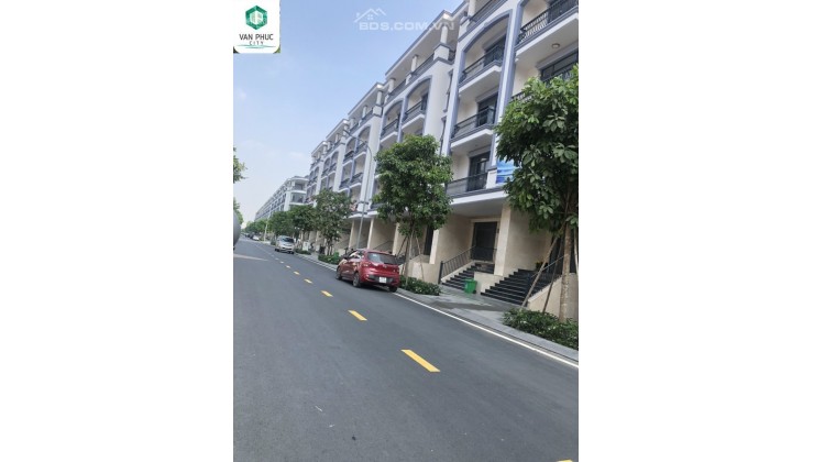 Vạn phúc city - Chính chủ cần tiền bán Gấp nhà 7m x21m Khu Nhà ngang 7m Tại vạn Phúc chỉ 26 tỷ