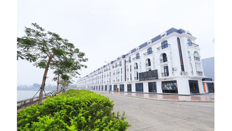 Mở bán những lô biệt thự đẹp nhất dự án KaLong Royal Riverside City Móng Cái giá chỉ 31tr/m2,sẵn sổ đỏ. Liên hệ ngay: 0914582293 xem thực tế dự án