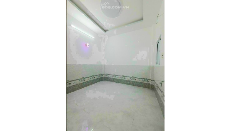 Giá ngộp nhỉnh 3tỷ hoàng quốc việt q7. 50m2 sổ ngay.