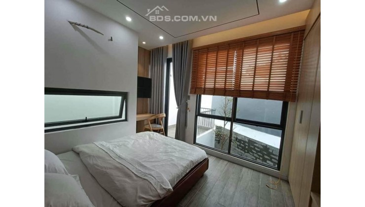 BÁN GẤP CĂN LÊ VĂN LƯƠNG, DT 32M2, GIÁ CHỈ 2 TỶ 8.