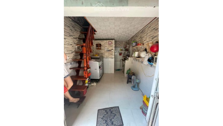 nhà hẻm 3.5m  lý phục man q7. 1,26 tỷ. sổ chính chủ