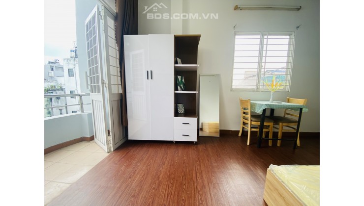 Căn hộ ban công 30m2 - full nội thất, máy giặt riêng - Hai Bà Trưng Quận 3