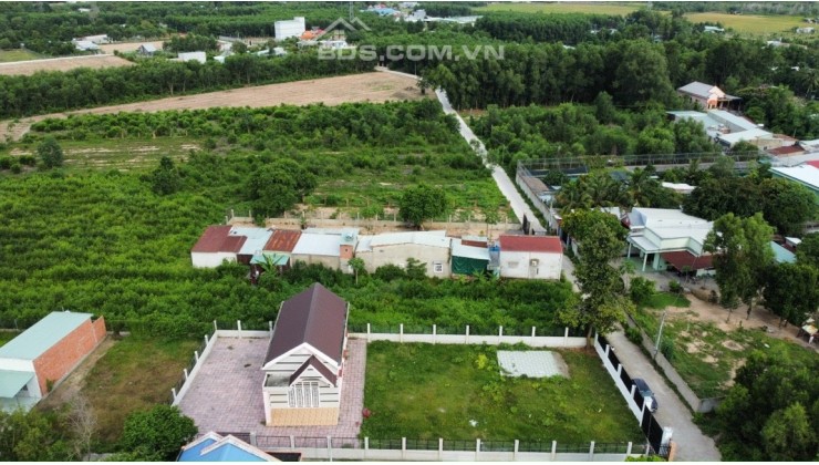 Đất vườn Nhơn Trạch - Tận hưởng cuộc sống Vùng Ven TPHCM. Mua đất tặng nhà.