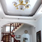 Nhà Đẹp Gần Phố, Ba Gác Tránh Nhau, 2 Thoáng, Đường Cầu Giấy, DT 45m2 5T, Mặt Tiền 3.5m, Giá Nhỉnh 5 Tỷ.