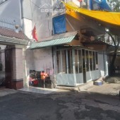 Chính chủ bán nhà 2 mặt tiền hẻm gần chợ Trần Hữu Trang - Phú Nhuận diện tích 60m giá 10.7 Tỷ