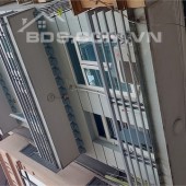 Bán nhà  Nguyễn Văn Cừ, Long Biên, 4 tầng 40m2  Ngõ Ô TÔ, KINH DOANH tốt. 0983311014