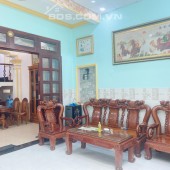 Cần bán gấp sát mặt tiền đường lớn, hẻm xe hơi thông, 134m2 giá chỉ 6 tỷ 4