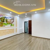 Siêu phẩm nhà phố Văn Cao – Nhà mới đẹp ở được luôn – Tiện ích đầy đủ