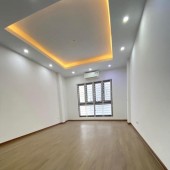 Nhà Vip Nguyễn Văn Huyên, Q. Cầu Giấy, Ba Gác Tránh, Ngõ Rộng Ở Luôn, DT 48m2 5T, Giá Nhỉnh 6 Tỷ.