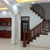 Nhà Đẹp Phố Trần Thái Tông, Q. Cầu Giấy, Ô Tô Đỗ Cửa, Ngõ Đẹp Hơn Phố, DT 50M2 5T, Mặt Tiền 4m, Giá Nhỉnh 6 Tỷ.