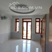 BÁN ĐẤT TẶNG NHÀ Ở NGAY CHỦ CHUYỂN NHÀ MỚI RỘNG HƠN CẦN BÁN GẤP NHÀ 85.8M2-4 LẦU GIÁP LÊ THỊ HỒNG-PHAN VĂN TRỊ. LH0909484131