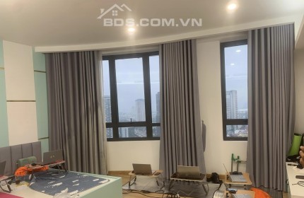 Bán Căn hộ Cao cấp 145m2, 6m, Cầu Giấy, chỉ 7 tỷ, lô góc, view đẹp.