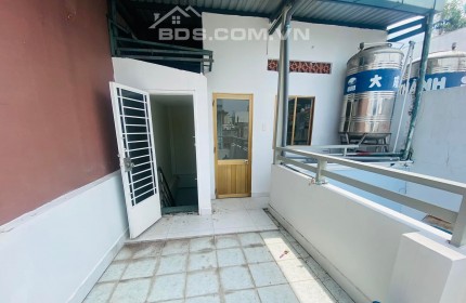 Bán gấp nhà NƠ TRANG LONG, 4m x 18m, c4, hxh, giá 5.7 tỷ/