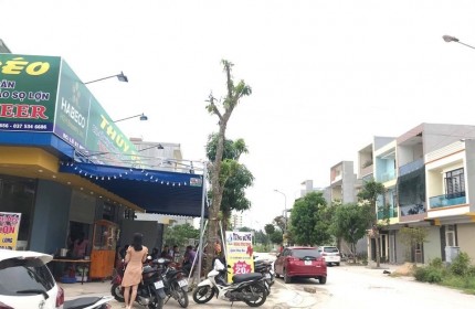 Bán nhà kinh doanh 2 mặt tiền vỉa hè để 10 ô tô đẹp nhất MB 790. Đông vệ Tp Thanh Hóa