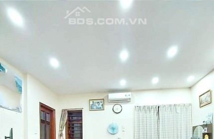 Bán nhà ĐỘI CẤN, BA ĐÌNH, Gần phố, ngõ thông, 82m2 - 7,5 tỷ