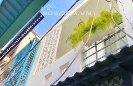 NHÀ HUỲNH TẤN PHÁT 50M2 OTO ĐỖ CỬA TẠI QUẬN 7