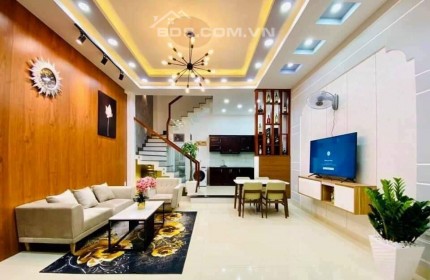 Bán nhà Huỳnh Tấn Phát, Quận 7, 66m2 (ngang 5.1m), 2 tầng nhỉnh 5 tỷ