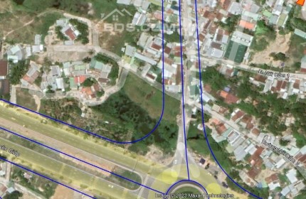 Bán đất mặt tiền Võ Nguyên Gíap Nha Trang cần bán nhanh lh 0985451850 Xuyên