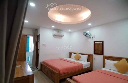 Bán nhà 4 tầng full nội thất, có thang máy, hẻm lớn an ninh, tại quận 1, chỉ 20 tỷ. Lh:0378537380