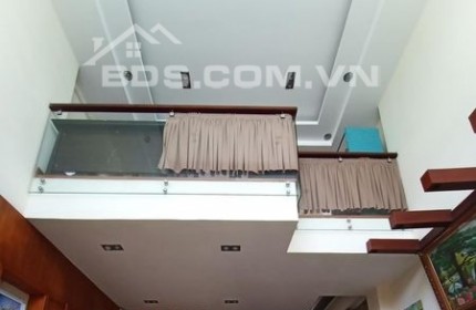 Nhà 3 Tầng Rộng Bề Ngang 6m - DT 94m2 - Nguyễn Thị Thập Quận 7 ->> Chỉ 6,6 Tỷ