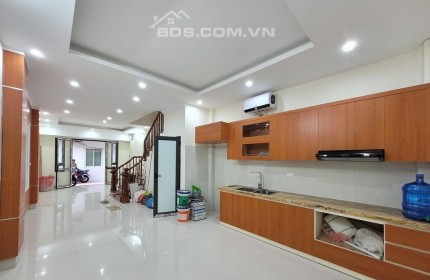 Bán nhà ngõ 29 Võ Chí Công, Cầu Giấy, 50m2, 5 tầng, 6 phòng ngủ khép kín, ngõ 3 gác, giá 5.9 tỷ