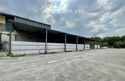 cho thuê 3000m2 Nhà xưởng khu CN Thạnh Phú