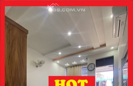 Bán nhà mặt đường Trung Hành vị trí đẹp GIÁ 6.3 tỉ diện tích 80m x 4 tầng độc lập