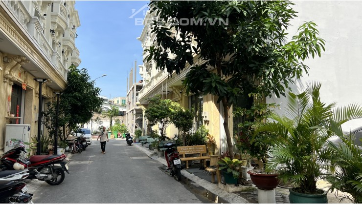 Thở oxy cần bán nhanh nhà trong KDC Bảo Yến đường Tô Hiệu – Tân Phú