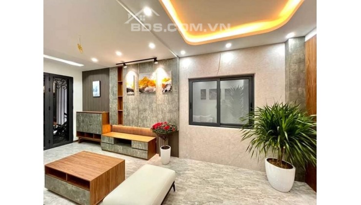 Bán nhà Hoàng Mai 35m x 5T Full Tiện ích - Giá 3.9 Tỷ