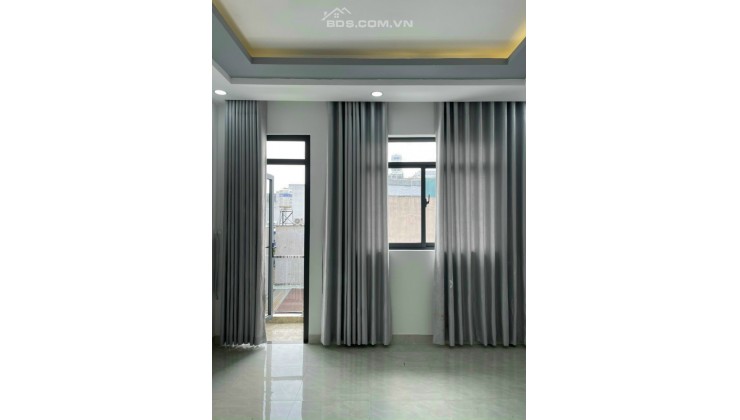 Nhà trong KDT Five Star, vị trí vàng giáp Bình Chánh, 102m2, SHR