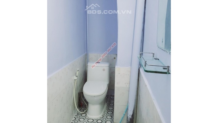 Gấp Bán - Quận 5 - Trần Hưng Đạo - 30 M2 - 4 Tỷ 300 - Ms.Dung - 0901462938