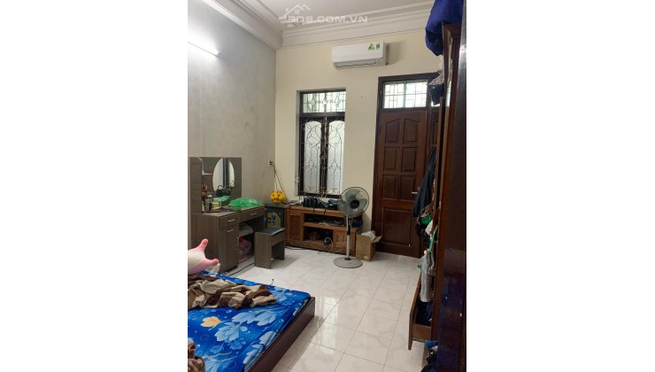 Bán nhà Bồ Đề, Long Biên, 36m2 * 3 tầng, 3 THOÁNG, Ngõ ÔTÔ, THÔNG. LH: 0357697691