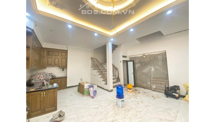 Bán nhà 79m2 phố Tứ Liên, Tây Hồ 10m Ô tô tránh 7 ngủ Thang máy 10 Tỷ