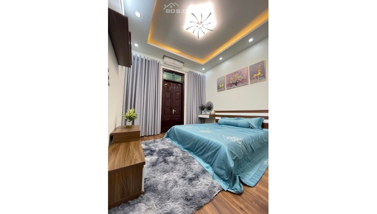 BÁN NHÀ TRƯỜNG CHINH, Ô TÔ ĐỖ CỬA NGÀY ĐÊM, 40M2, 7 TỶ 9