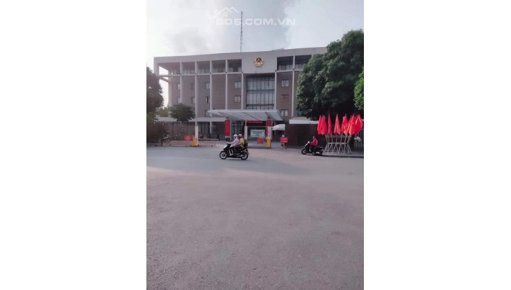 SIÊU HIẾM MẶT TIỀN 5M LIỀN KỀ VĂN PHÚ CHỈ 10 TỈ
