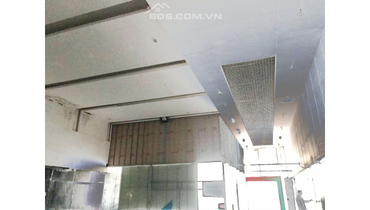 Cho thuê 500m2 Mđ Nguyễn Văn Linh LC Hải Phòng