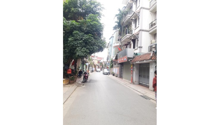 Bán nhà 2 tầng, Nguyễn Văn Cừ. Long Biên, 30m2, Mặt ngõ VỈA HÈ, Ô TÔ tránh, KINH DOANH. 0357697691