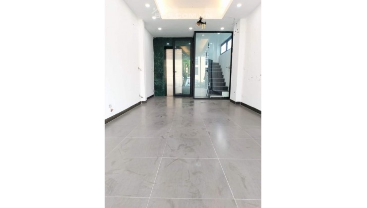 Mặt phố, đường đôi, quận Ba Đình, 7 tầng thang máy, lô góc, vỉa hè rộng, kinh doanh sầm uất 20.9 tỷ
