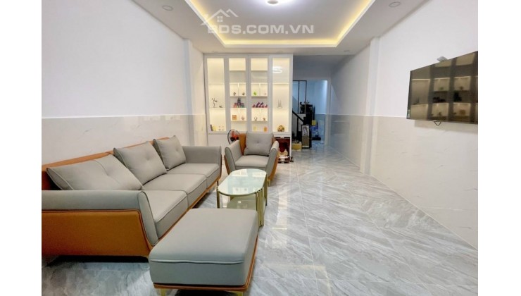 HXH ĐỖ TRƯỚC NHÀ, BÙI XUÂN PHÁI, TÂN PHÚ, 2 TẦNG BTCT, GẦN ĐH CNTP, 60M2, NHỈNH 4 TỶ