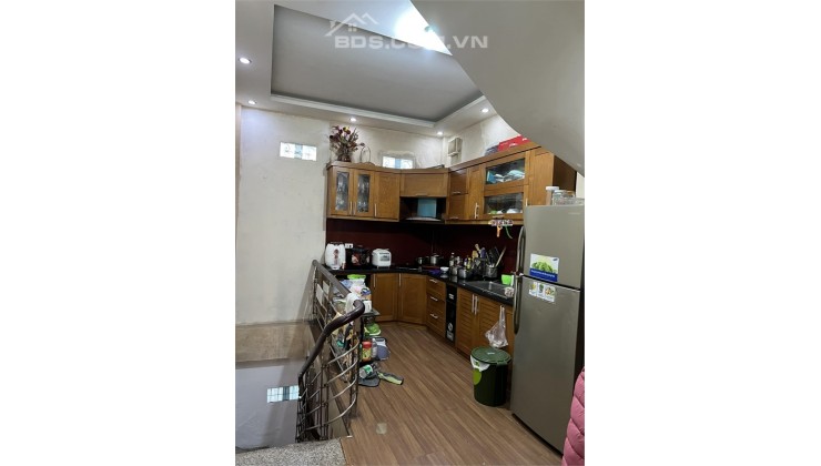 Bán nhà 5 tầng, MẶT NGÕ, Nguyễn Văn Cừ, Long Biên 46m2, NGÕ THÔNG, KINH DOANH. 0357697691