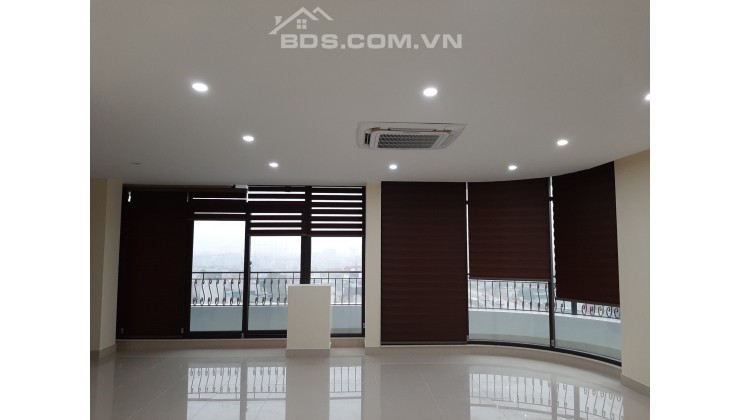 Bán tòa văn phòng Mặt phố Liễu Giai: 6 tầng x 75m2, giá 58 tỷ