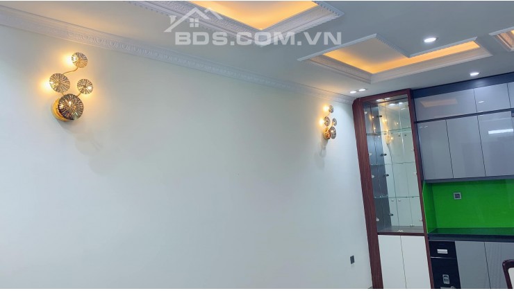 Bán nhà 170m2 Mặt phố Nghi Tàm, Tây Hồ Mặt tiền rộng Kinh doanh đỉnh 27 tỷ